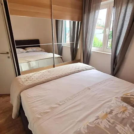 Apartment Jasmine Trogir